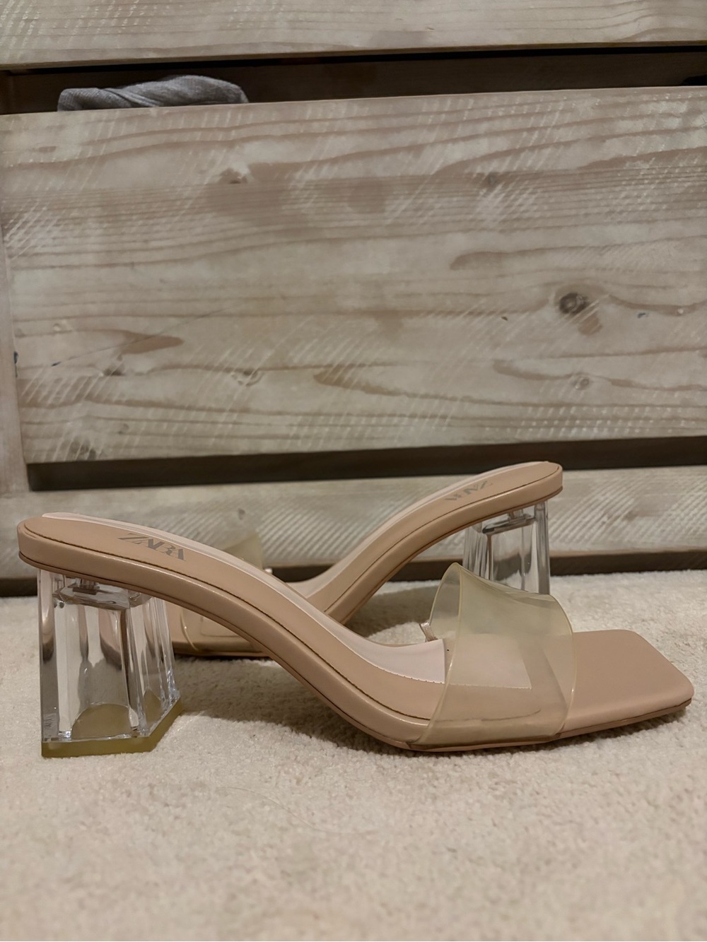 ♥️ZARA Clear Strap Nude Block Heel Mule